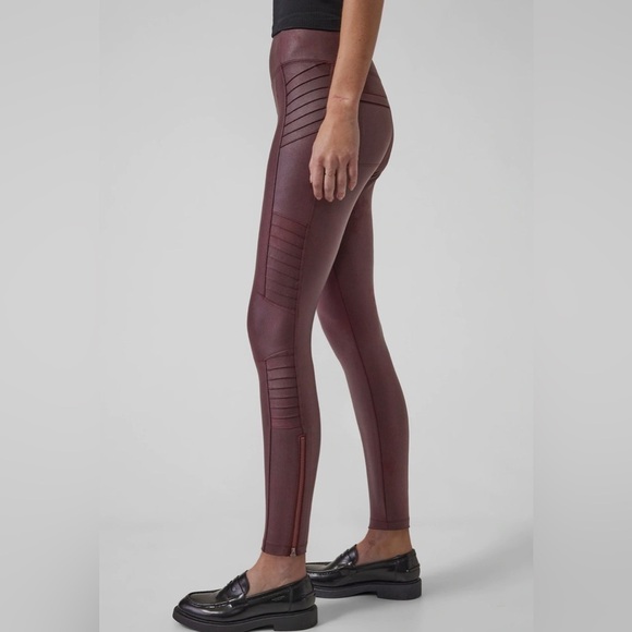 Athleta Delancey Gleam Moto Faux Leather Tights in Decadent Chocolate Sz. XL - Picture 4 of 12